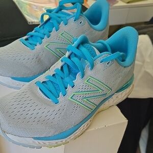 New Balance Women's  880 Light Blue Athletic Shoes